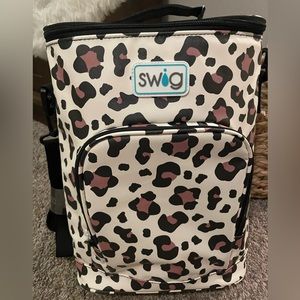 Swing Crossbody Cooler